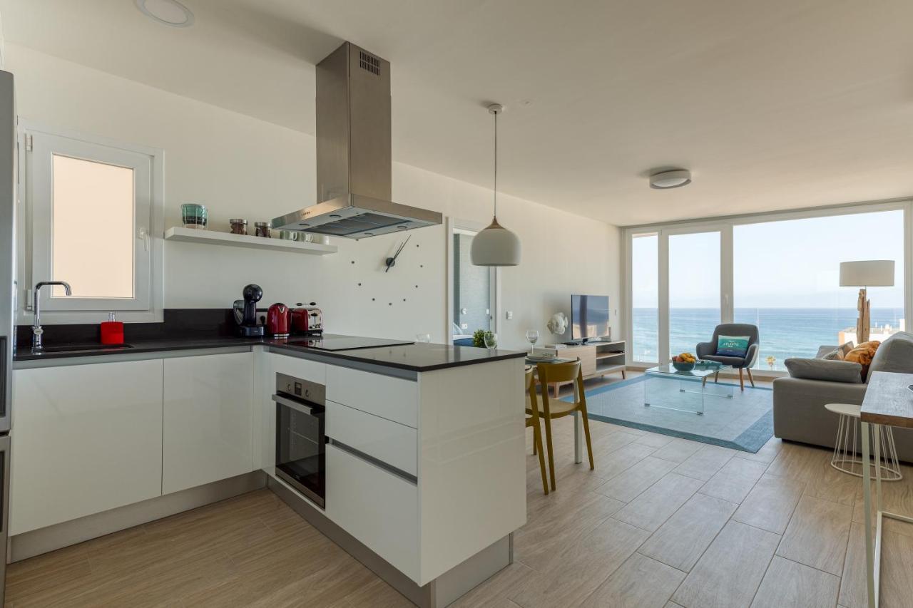 Elegant Living With Great Views Of Las Canteras Beach Лас-Пальмас-де-Гран-Канария Экстерьер фото